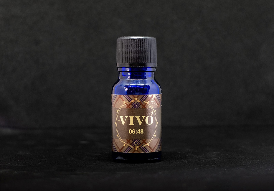 VIVO aroma 06:48 packaging design motif plaid