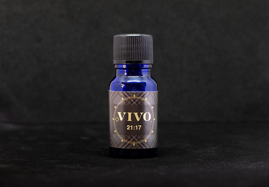 VIVO aroma 21:17 packaging design motif plaid logo cadran