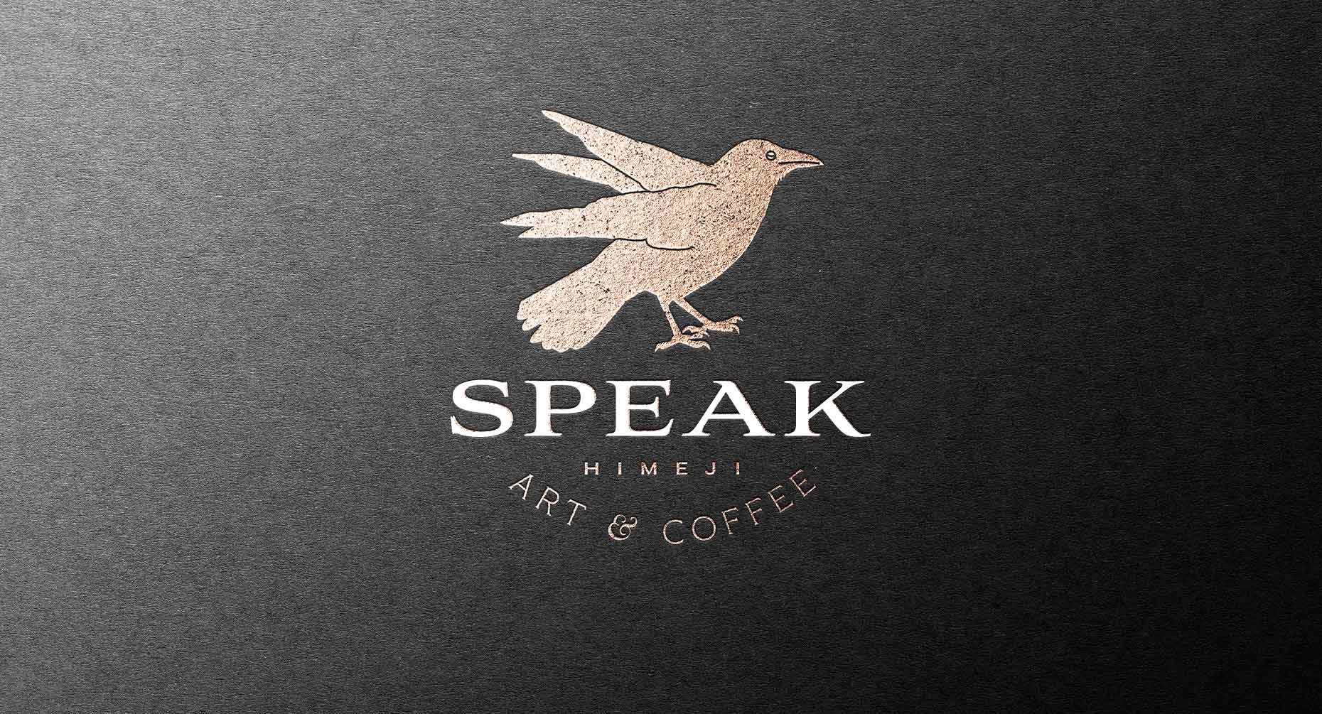 Logo café SPEAK corbeau noir blanc or