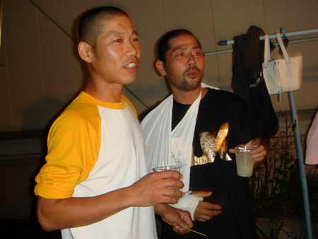 jud à Hiroshima - barbecue sur le toit